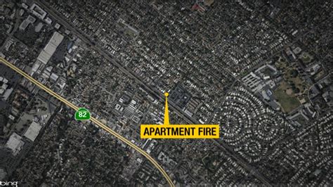 Lanes reopen after Palo Alto apartment fire disrupts traffic